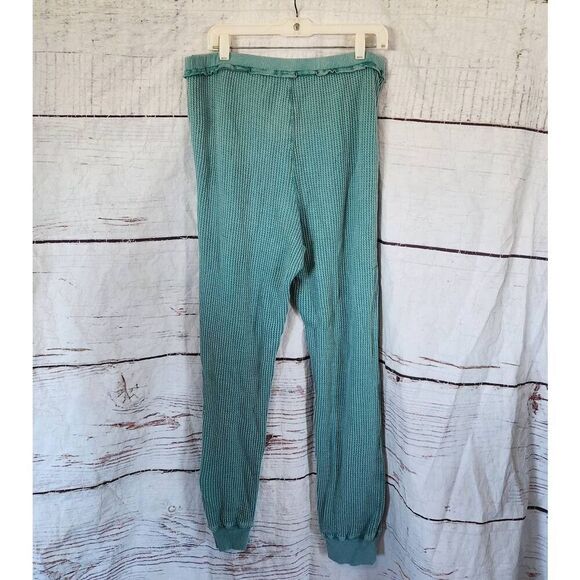 Sundance Thermal Pajama Set Size Large - Picture 7 of 10